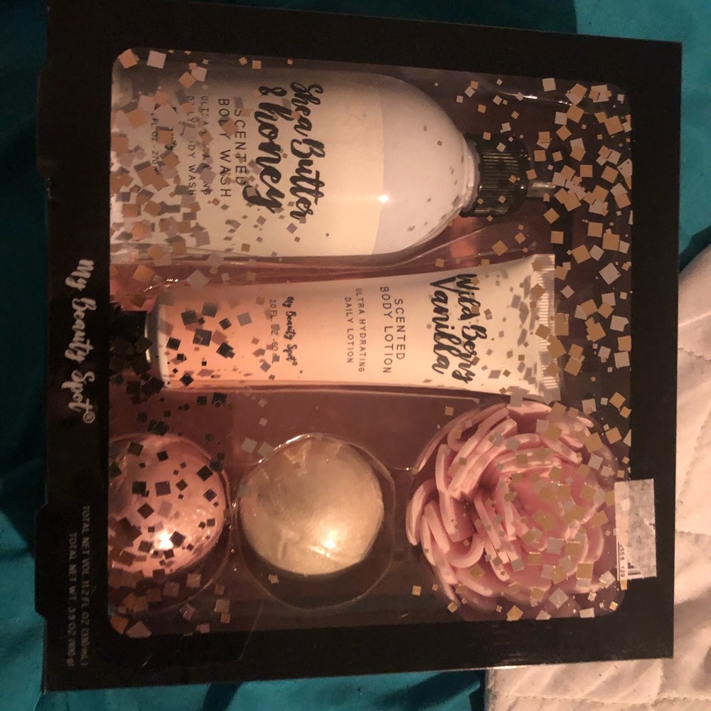 Body bath care set